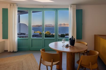 Neptune Luxury Suites on Akrotiri of Santorini island