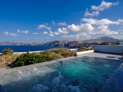 Neptune Luxury Suites on Akrotiri of Santorini island