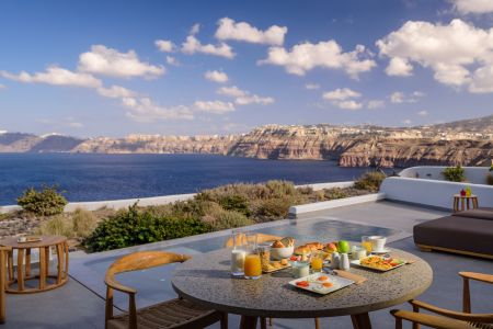 Neptune Luxury Suites on Akrotiri of Santorini island